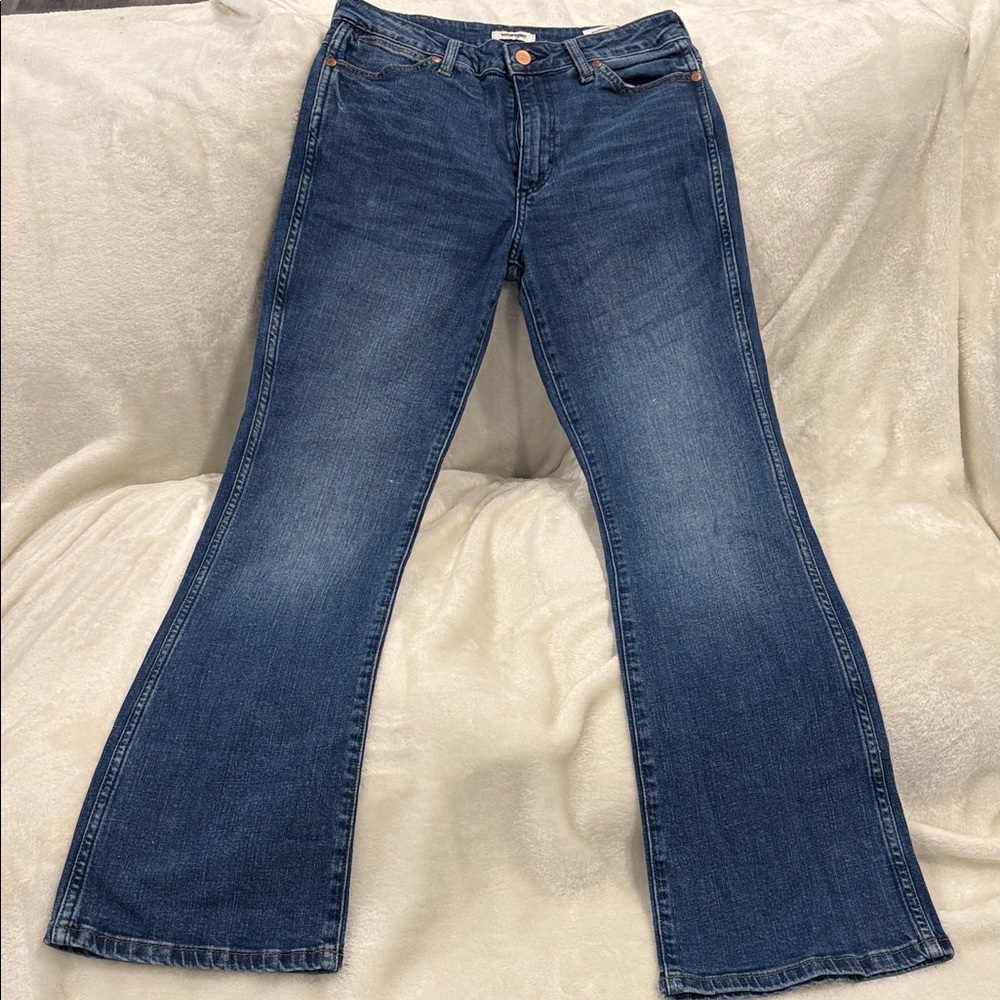 Wrangler Women's Flare Jeans in Deep Blue